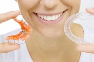 5 Reasons to Wear Your Retainer As Your Dentist Told You! 5 Reasons to Wear Your Retainer As Your Dentist Told You!